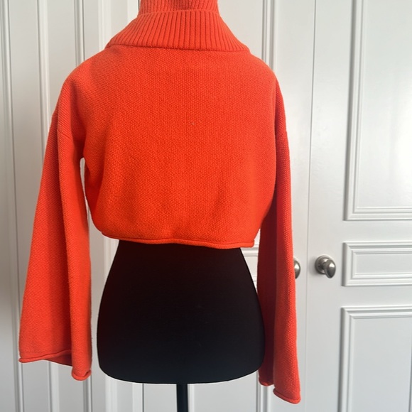 Victor Glemaud XS size cropped sweater - Picture 2 of 4